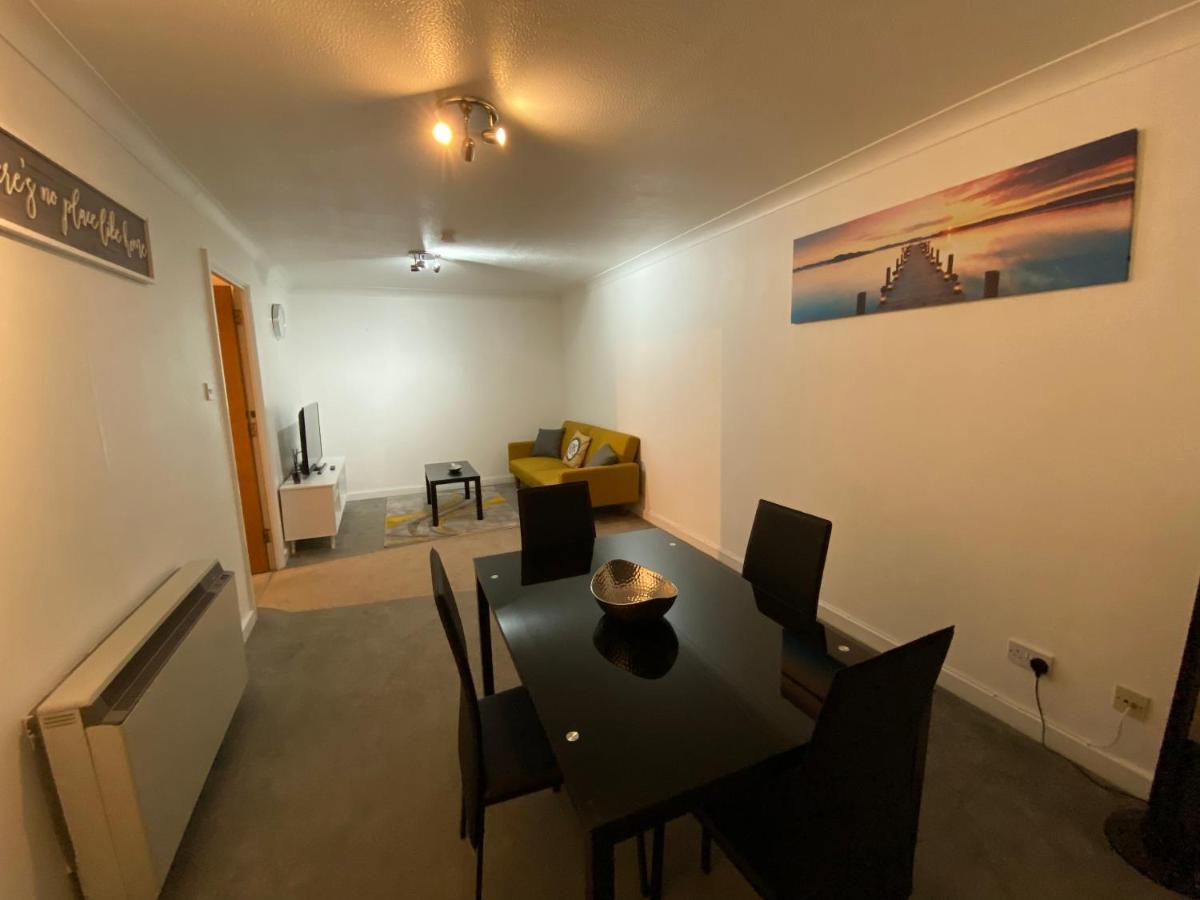 Marie'S Serviced Apartment 2 Bed Olivier Court 베드퍼드 외부 사진